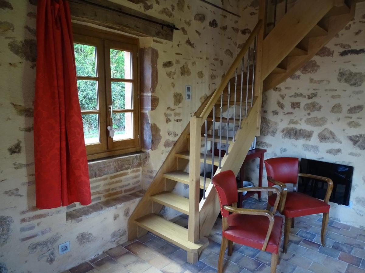 Le Donjon L'Abrejou Bed & Breakfast エクステリア 写真